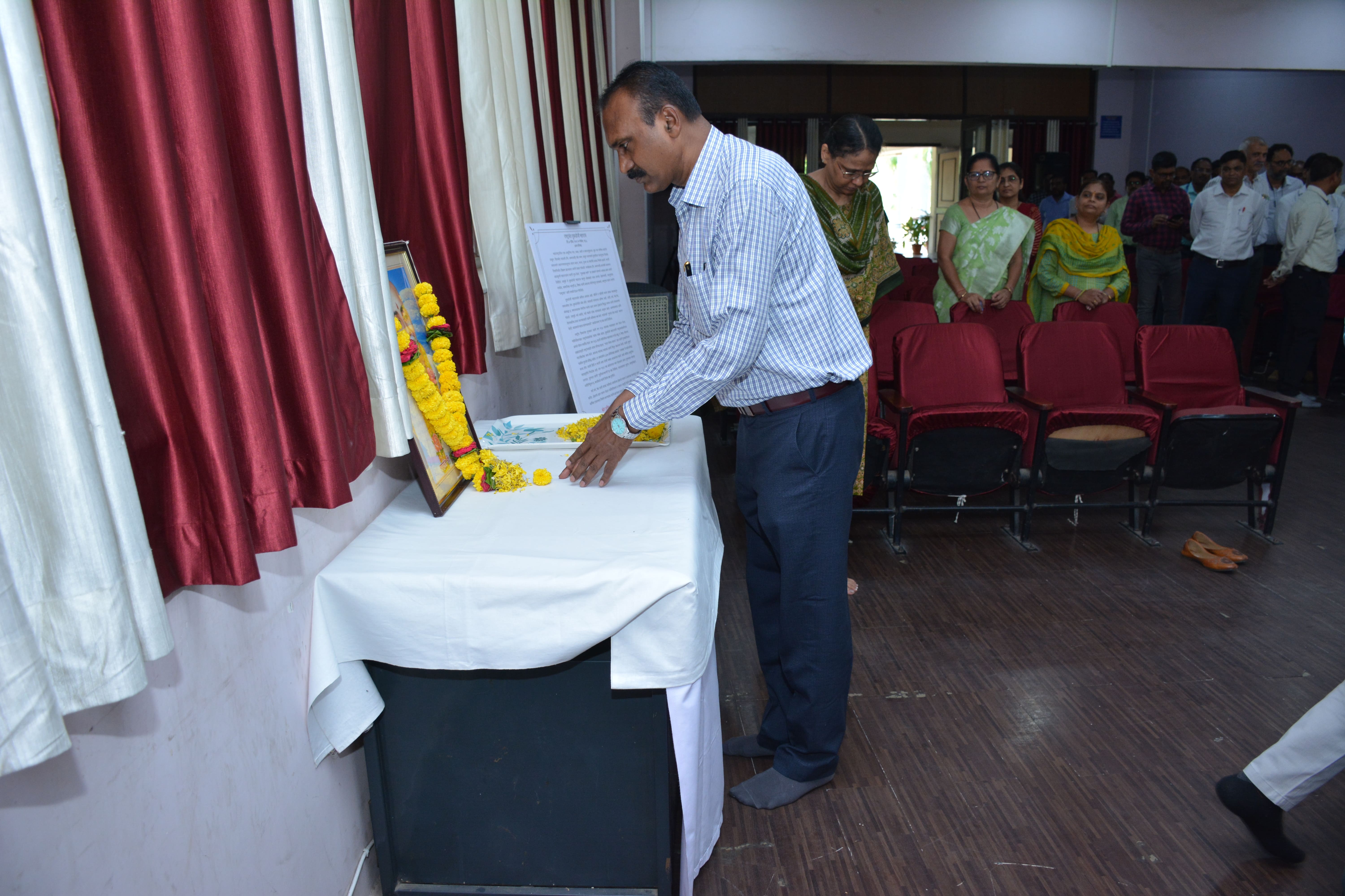 Photos for Rashtrasant Tukdoji Maharaj jayanti celebration at MAFSU h.q (6).jpg
